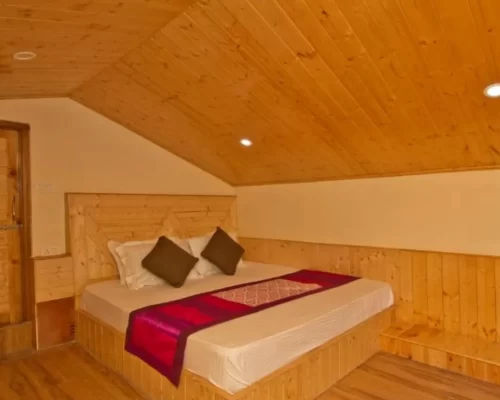 Royal INN Manali